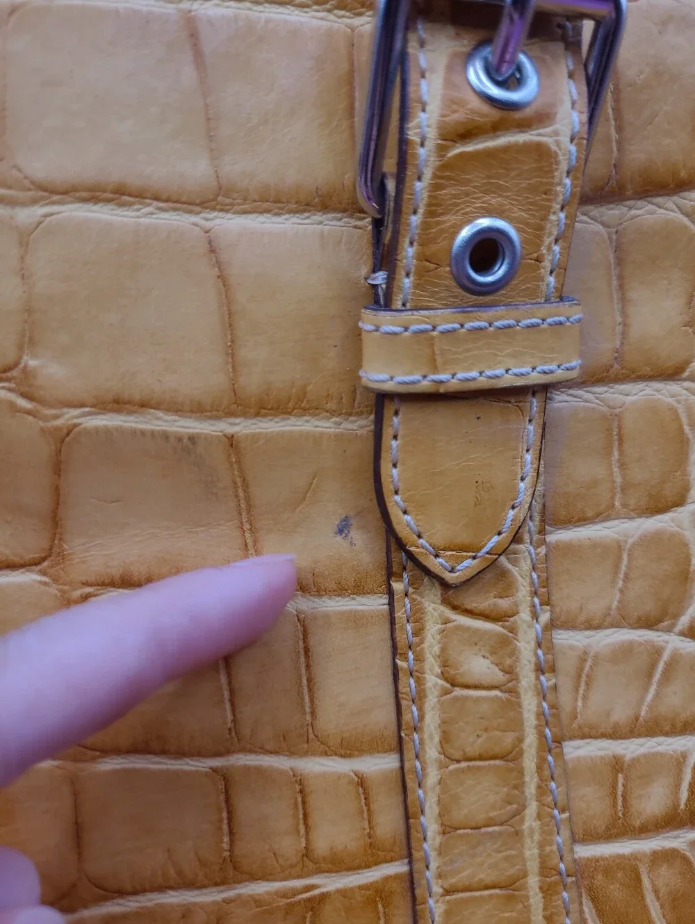 Vintage Dooney & Bourke Yellow Embossed Crocodile Handbag And Coin Purse Nile
